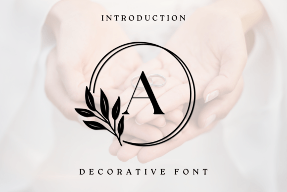 Sunday Monogram: A Font for Quiet Elegance in Editorial Design